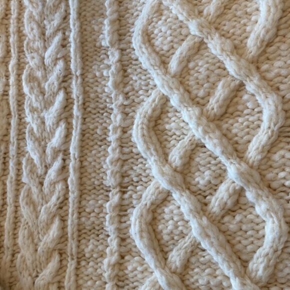 Wool Blend Cableknit Fisherman’s Sweater Cream Chunky Minimalist - Picture 3 of 6